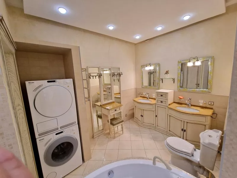 Продаем 2х комнатную квартиру г. Москва.Россия, 4