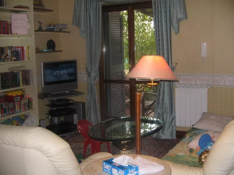 Вилла с садом в Marco Simone Golf Country Club на продажу или в аренду 2