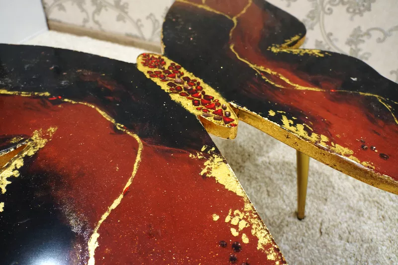 Дизайнерский журнальный стол 6