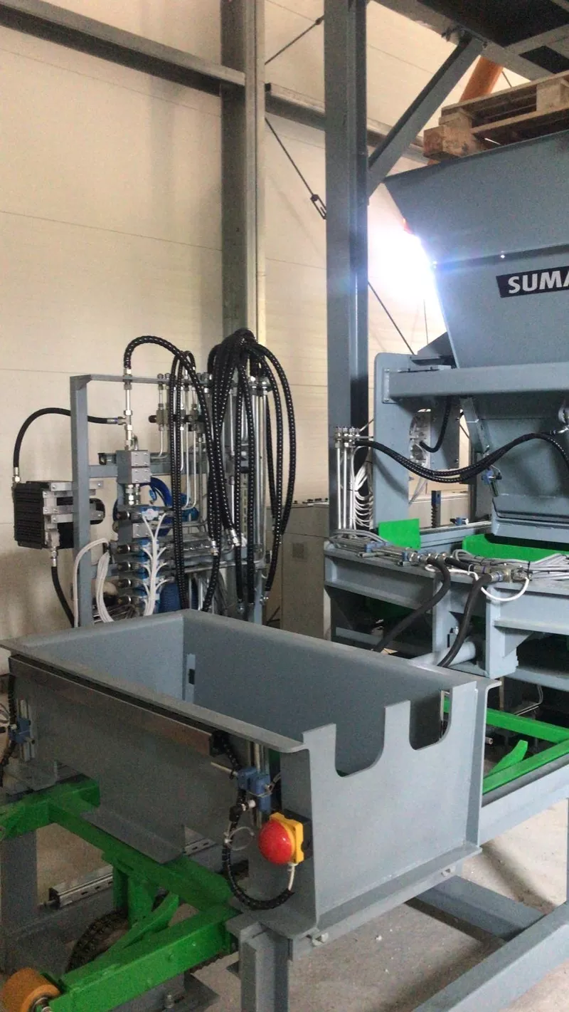 Стационарный вибропресс SUMAB R-400 2