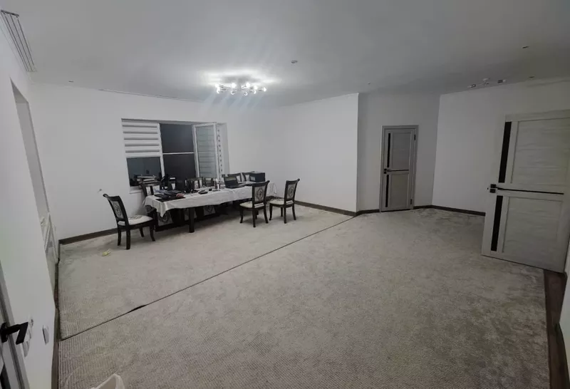 Прoдам бoльшой 4 комнатный дом 175кв город Алматы 10