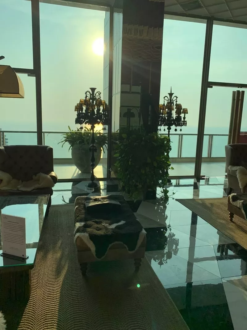 Евгения и Дмитрий русскоязычные специалисты по недвижимости в Патта 5