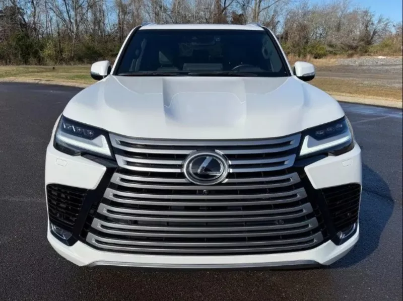 For Sale : Lexus LX600 Signature 2023 GCC Specs