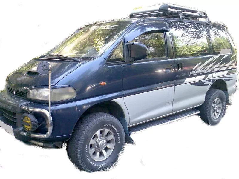 Mitsubishi Delica 4 wd 7 п. м. + прицеп